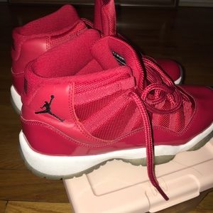 Retro Nike Jordan’s Patent Leather Red 6youth